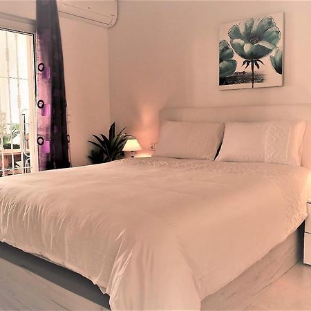 Fabulous 2 Bed 2 Bath Apartment ! 比利亚马丁 外观 照片
