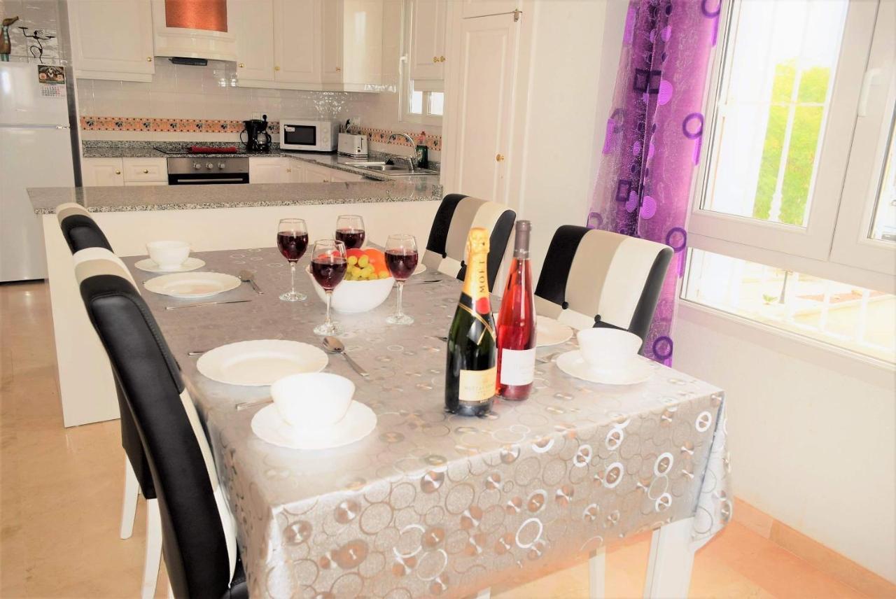 Fabulous 2 Bed 2 Bath Apartment ! 比利亚马丁 外观 照片
