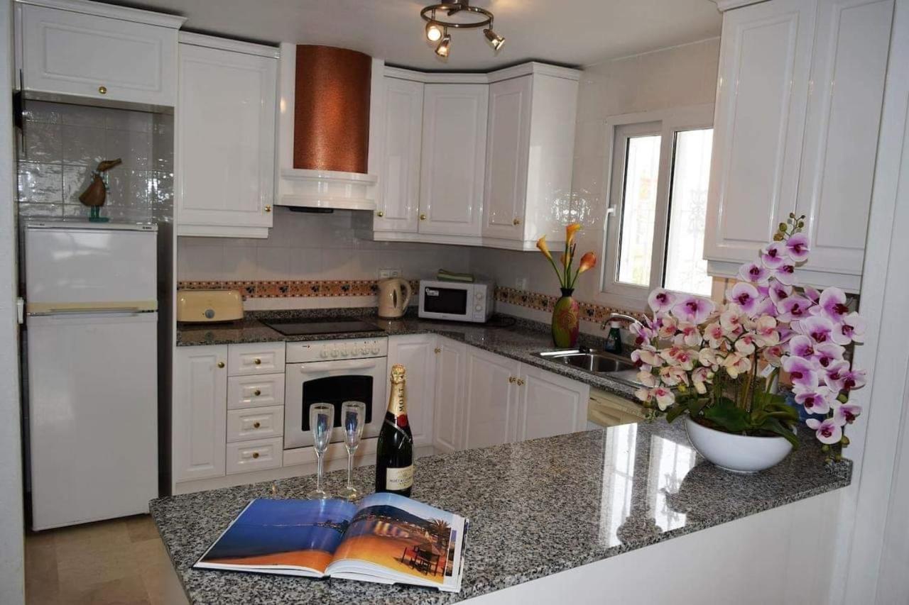 Fabulous 2 Bed 2 Bath Apartment ! 比利亚马丁 外观 照片